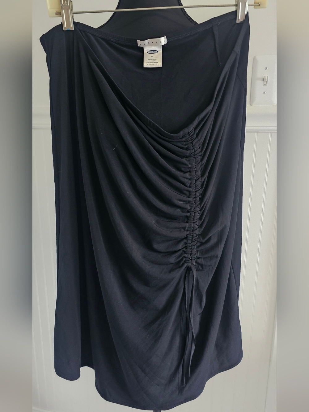 Old Navy Black Ruched Front  Skirt XL